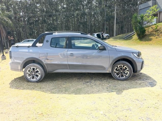 Volkswagen Saveiro 2024 (Robust e Extreme)
