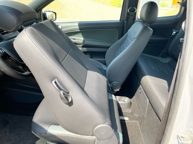 Volkswagen Saveiro 2024 (Robust e Extreme)