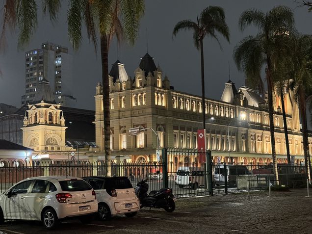 iPhone 15 Pro Max - Modo noturno