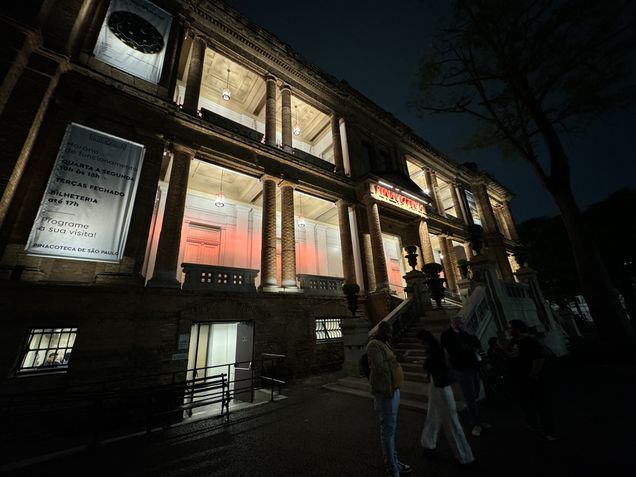 iPhone 15 Pro Max - Modo noturno