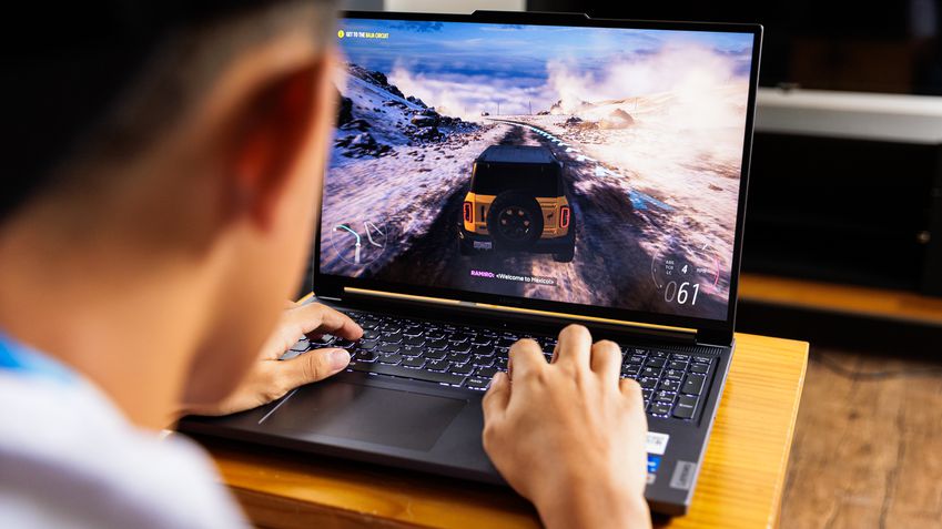 Lenovo Legion Slim 5 16IRH8