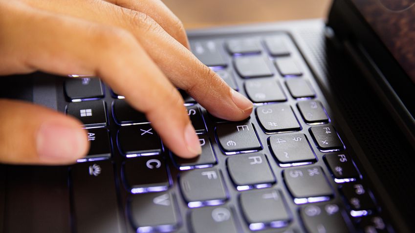 Lenovo Legion Slim 5 16IRH8