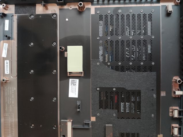 Lenovo Legion Slim 5i - Interior 15