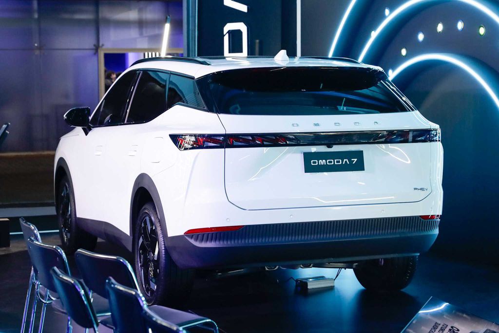 Omoda 7 visto de frente