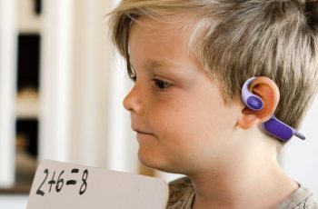 JBL lança fones para crianças; saiba o que ele tem de diferente