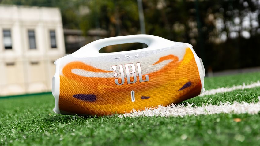 JBL Boombox 4